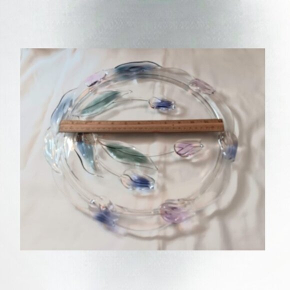 Mikasa Spring glass 14.5 in round raised floral cake platter - Picture 4 of 4